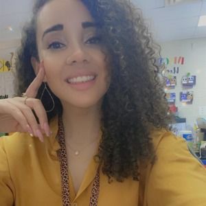 Meet your Posher, Olivia